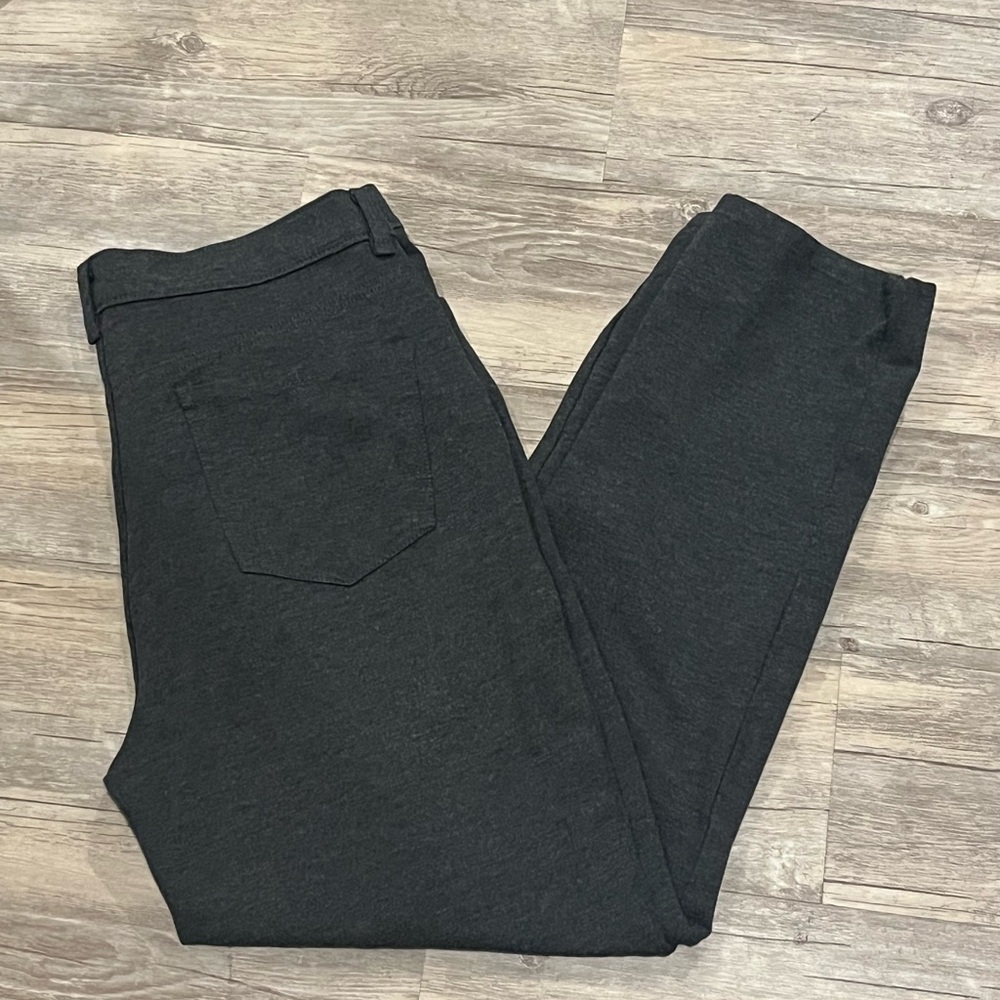 Gloria Vanderbelt, dark charcoal, gray trousers